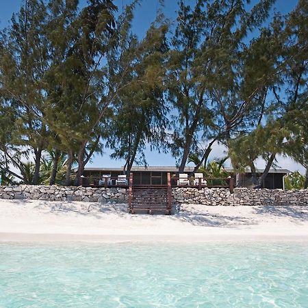 Hollywood Beach Suites Turks And Caicos Whitby Зручності фото